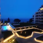 Skyline 20 With Sea View And Pool Варна